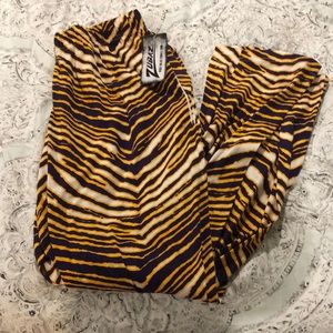 Purple and yellow zubaz